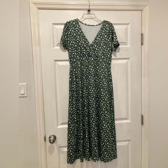 Green Floral Maxi Dress - Picture 1 of 4